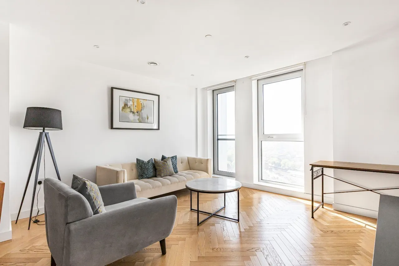 1 bed house for sale, Southwark Bridge Road, London, SE1