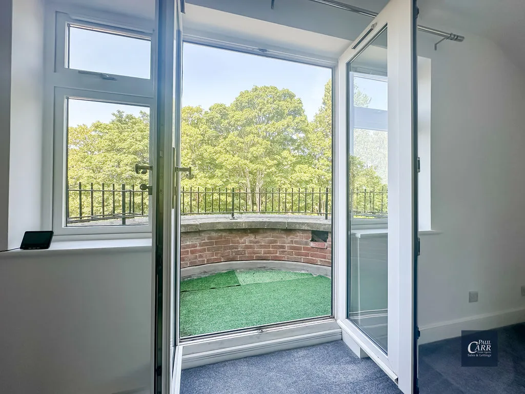 Thornhill Road, Streetly, B74, photo 6
