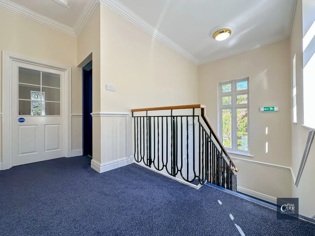 Thornhill Road, Streetly, B74, photo 21