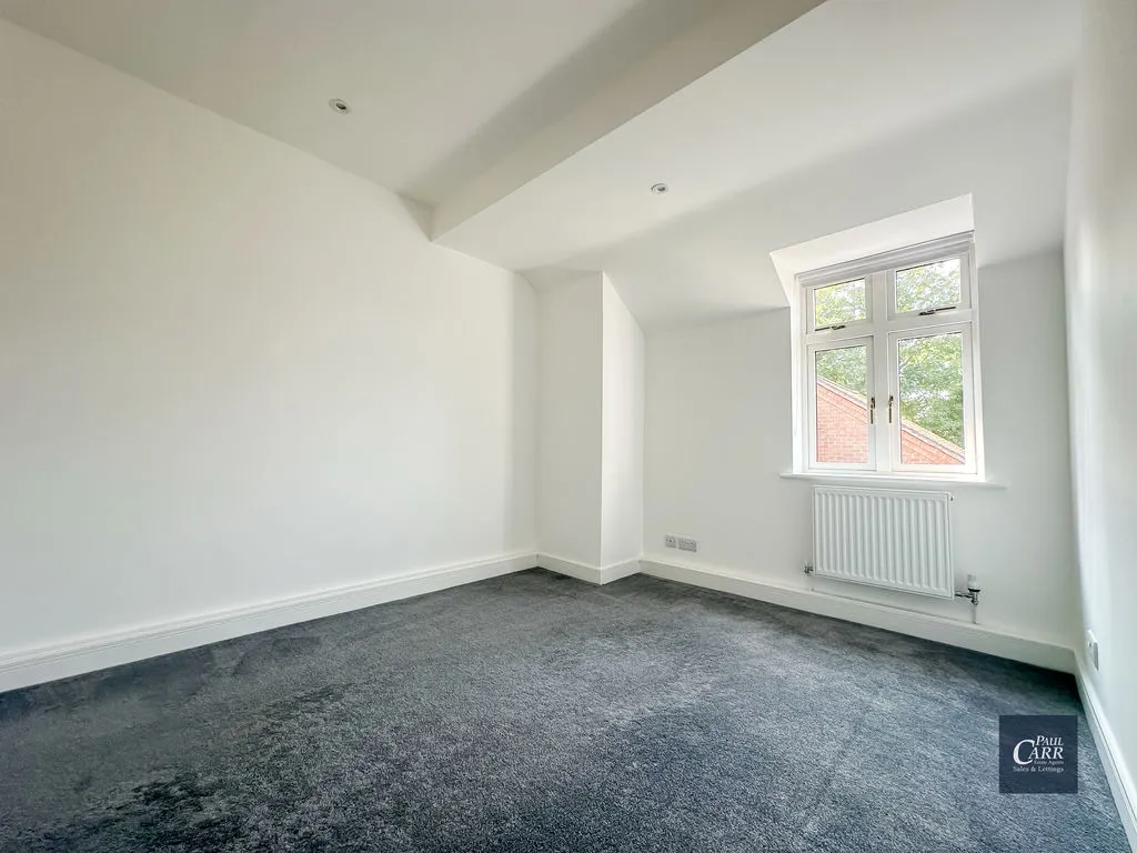 Thornhill Road, Streetly, B74, photo 17