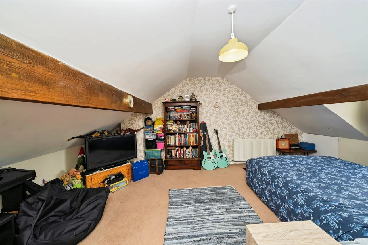 Springfield Avenue, Wirral, photo 7