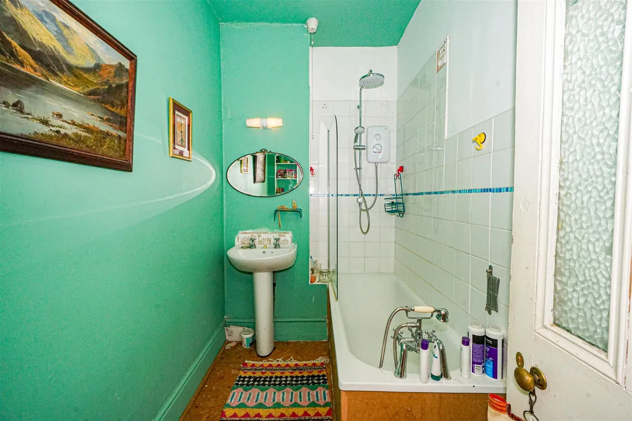 St. Marys Road, Hastings, photo 14
