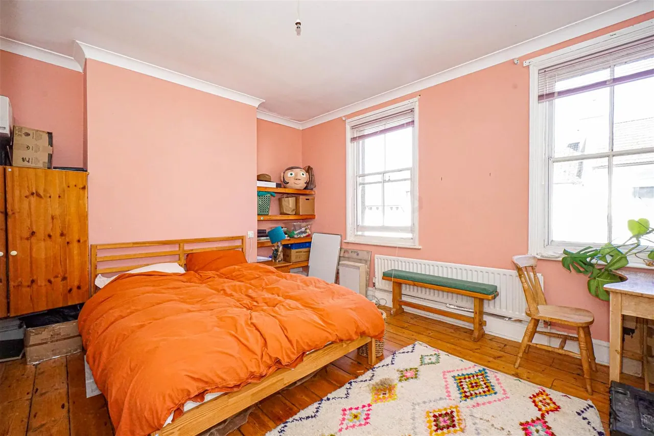 St. Marys Road, Hastings, photo 6