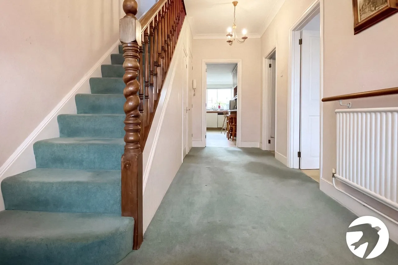Woolwich Road, London, SE2, photo 5