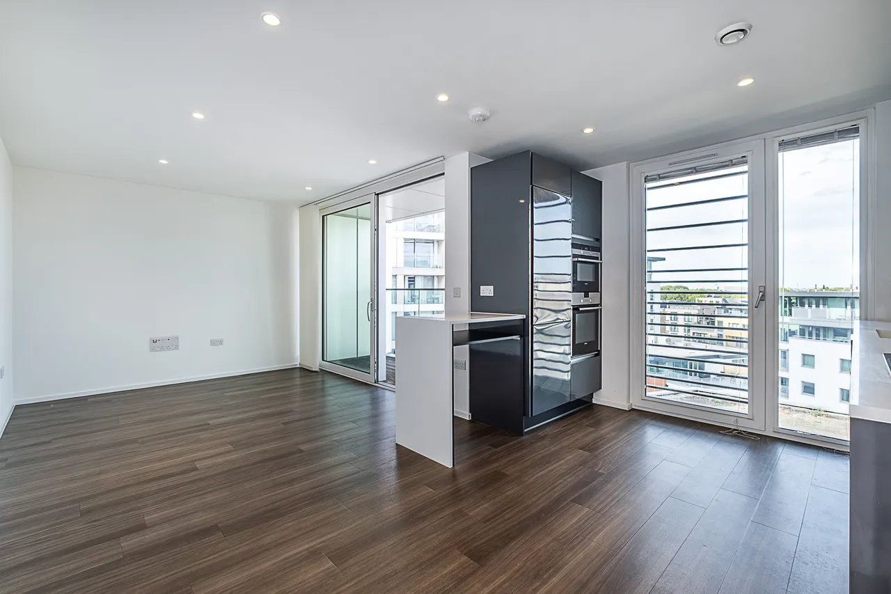 Buckhold Road, London, SW18, photo 3