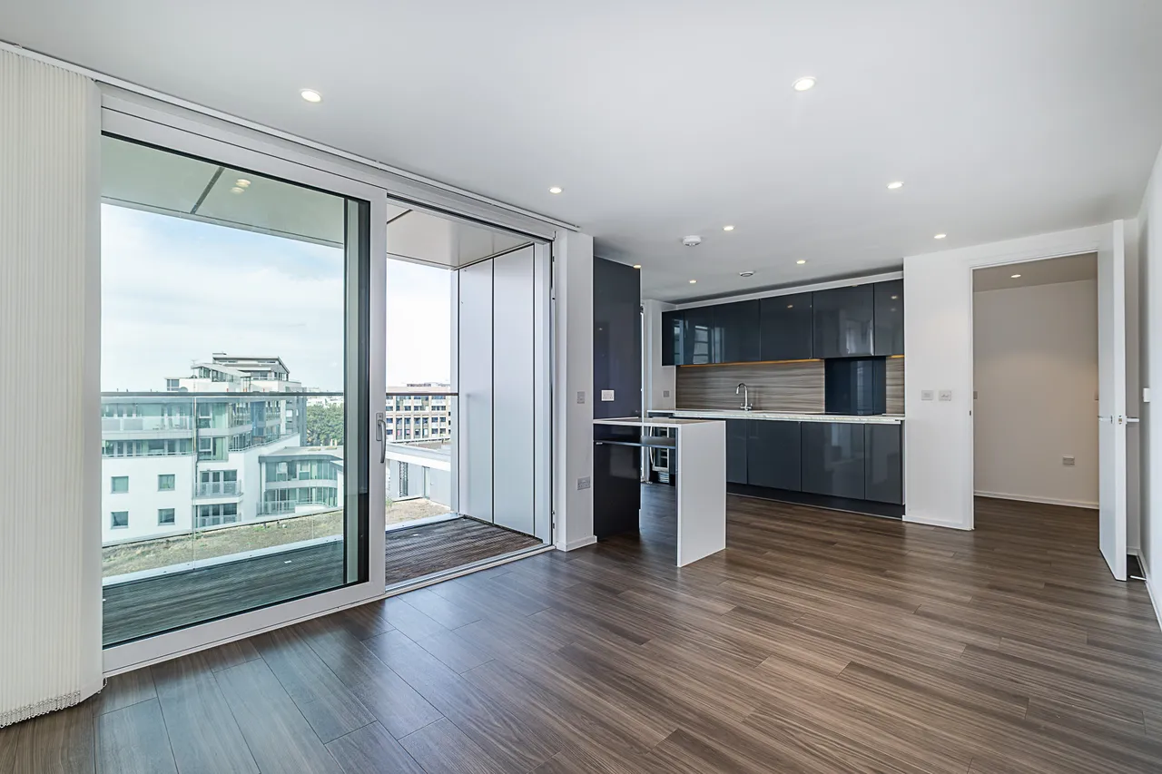 Buckhold Road, London, SW18, photo 2