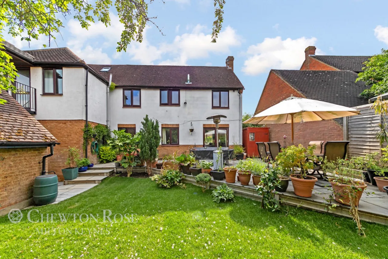 Hadrians Drive, Milton Keynes, photo 28