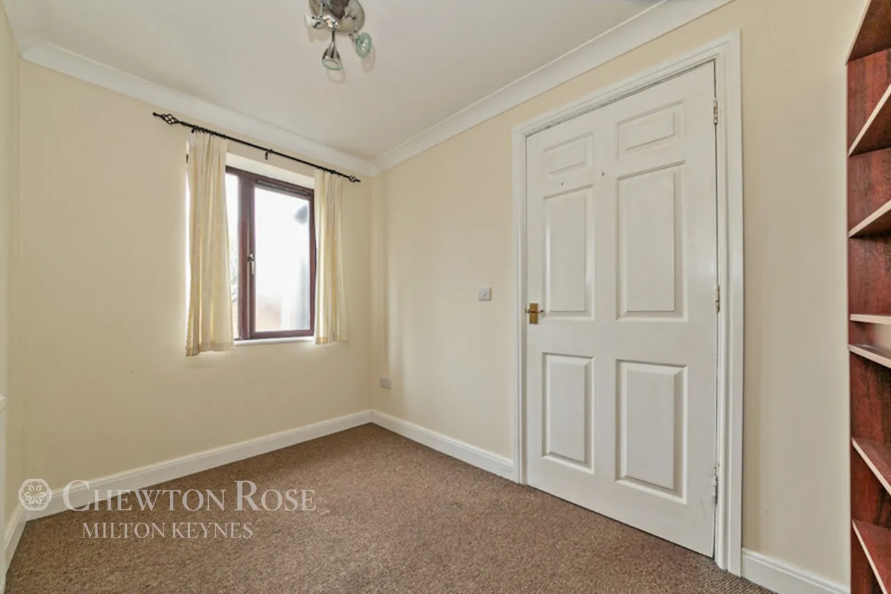 Hadrians Drive, Milton Keynes, photo 18