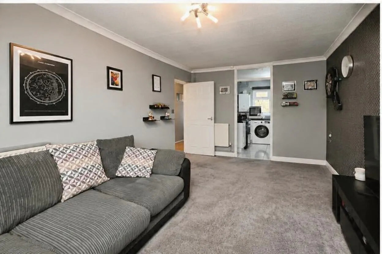 Neal Court, Waltham Abbey, EN9, photo 7