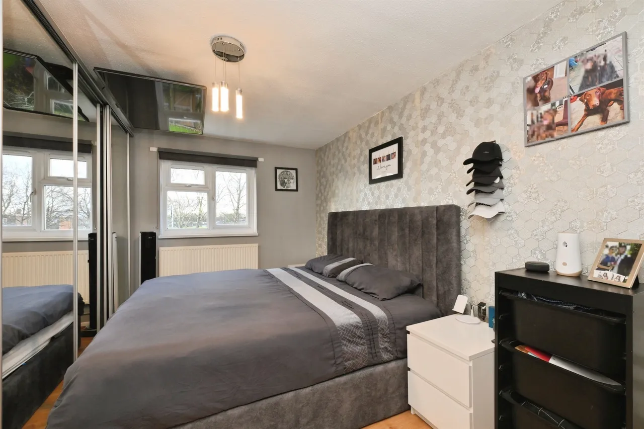 Neal Court, Waltham Abbey, EN9, photo 8
