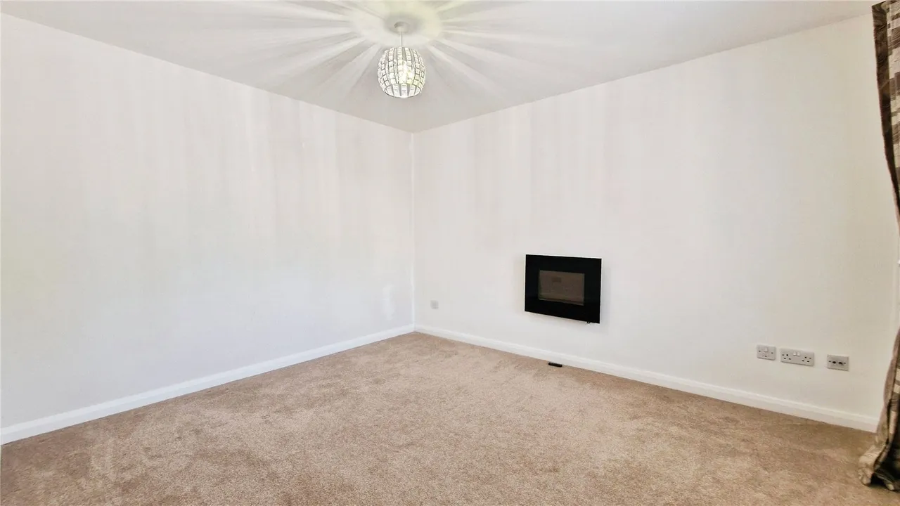 Wiggett Grove, Binfield, Bracknell, Berkshire, RG42 4DY, photo 10