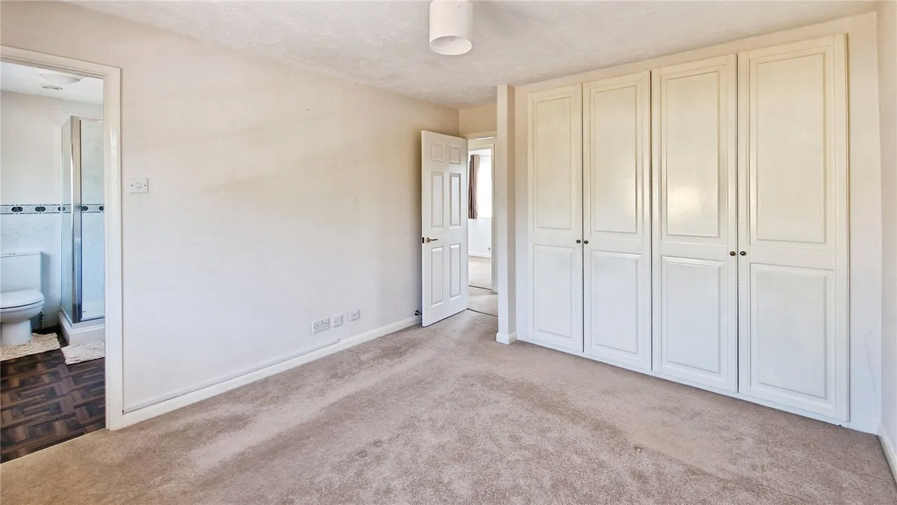 Wiggett Grove, Binfield, Bracknell, Berkshire, RG42 4DY, photo 13