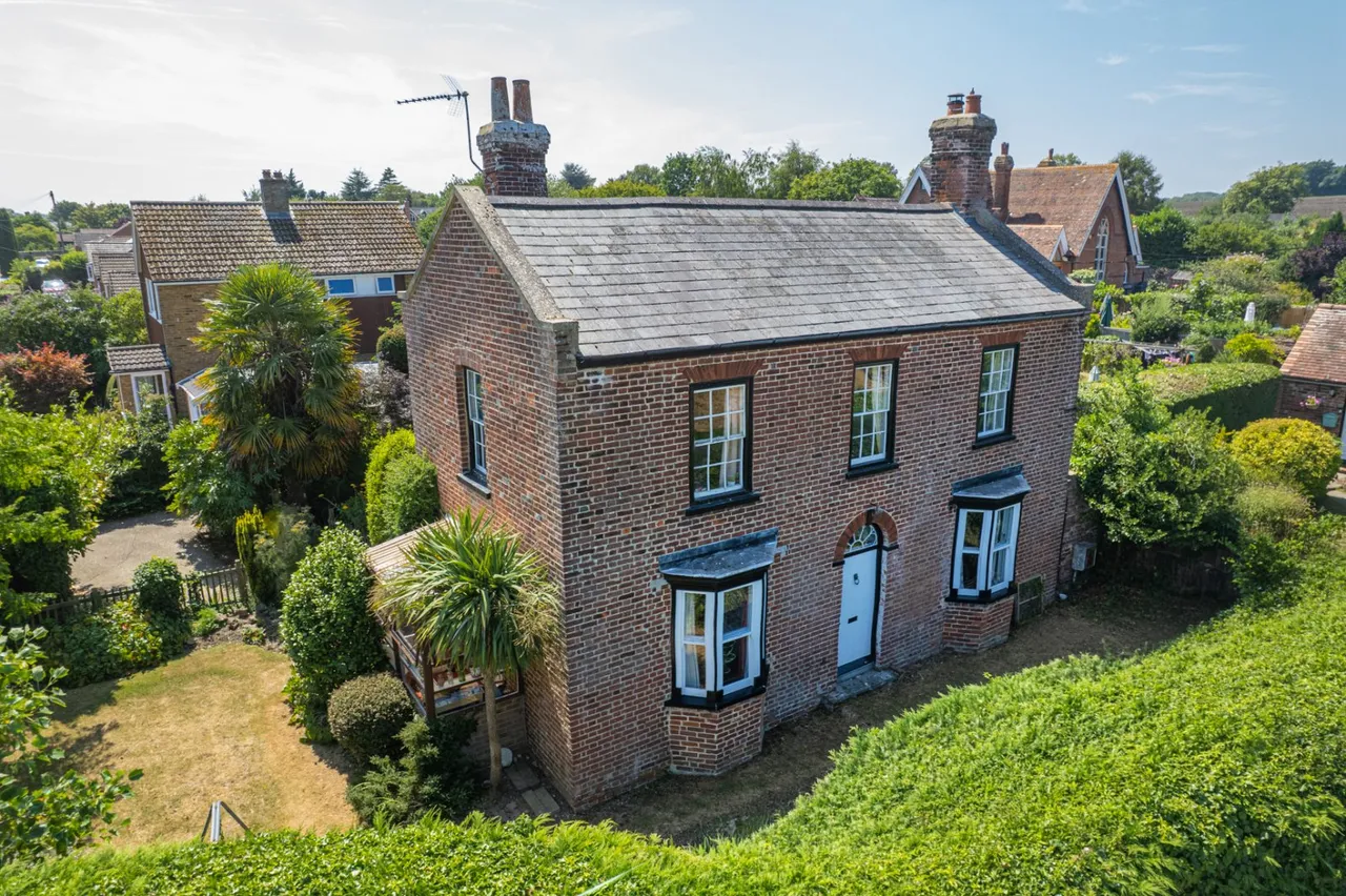High Street, Littlebourne, CT3, photo 20