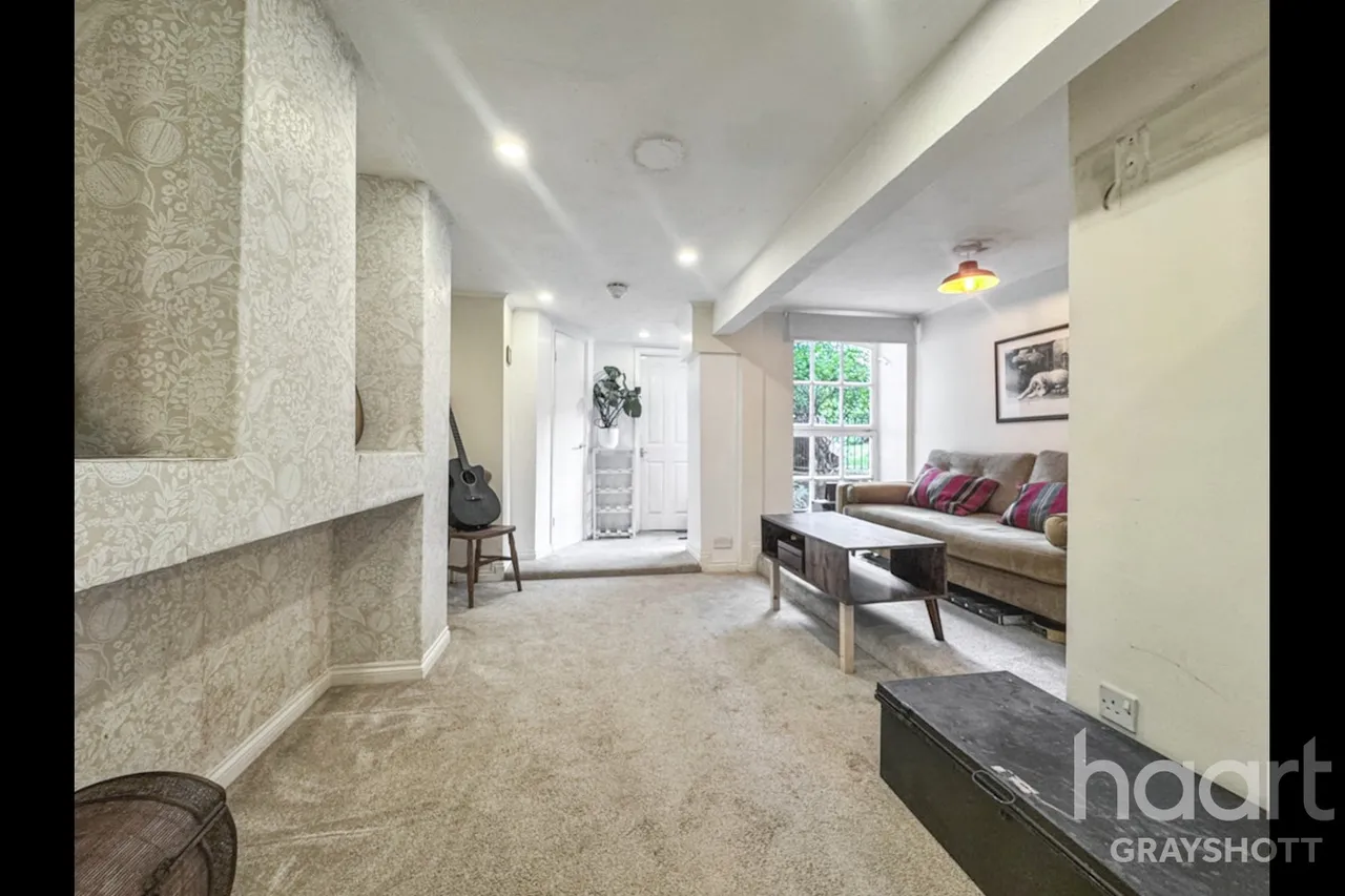 Tower Road, Hindhead, GU26, photo 5