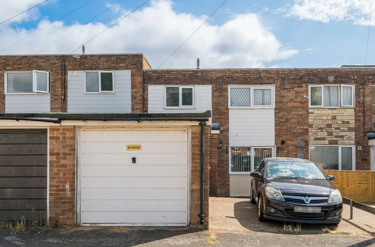 3 bed house for sale, Rushmere Walk, Havant, PO9