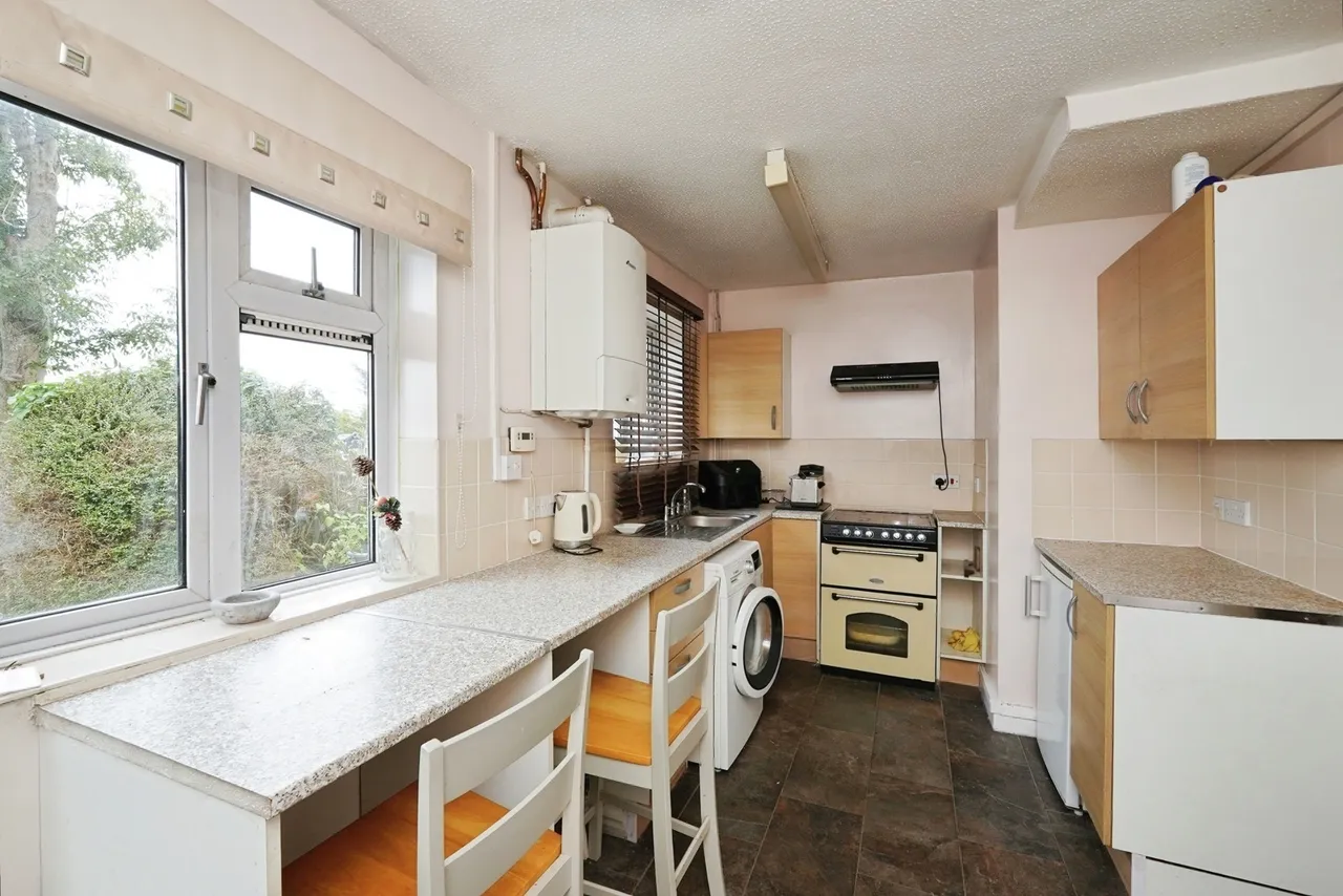 Wood Avenue, Folkestone, Kent, CT19, photo 12