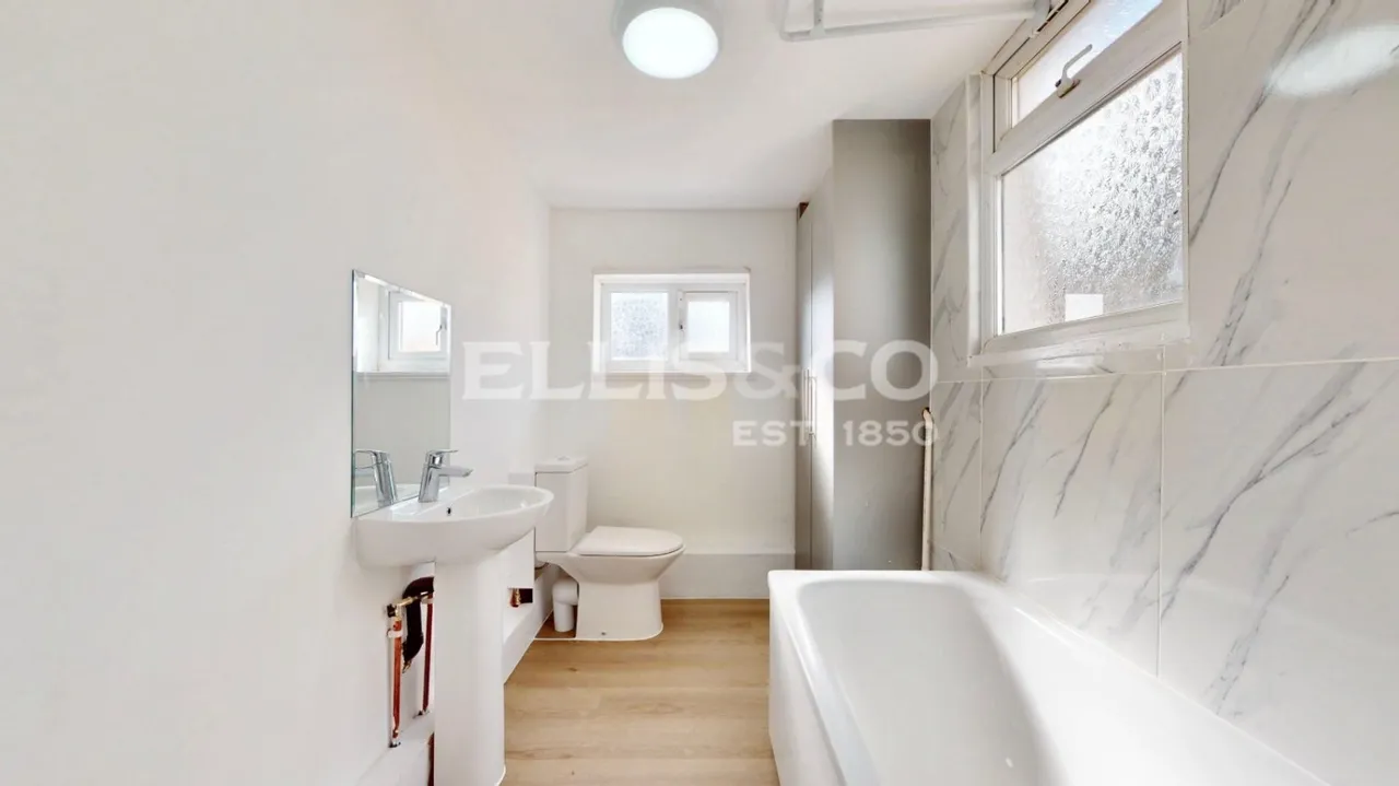 Pinkwell Avenue, Hayes, UB3, photo 3