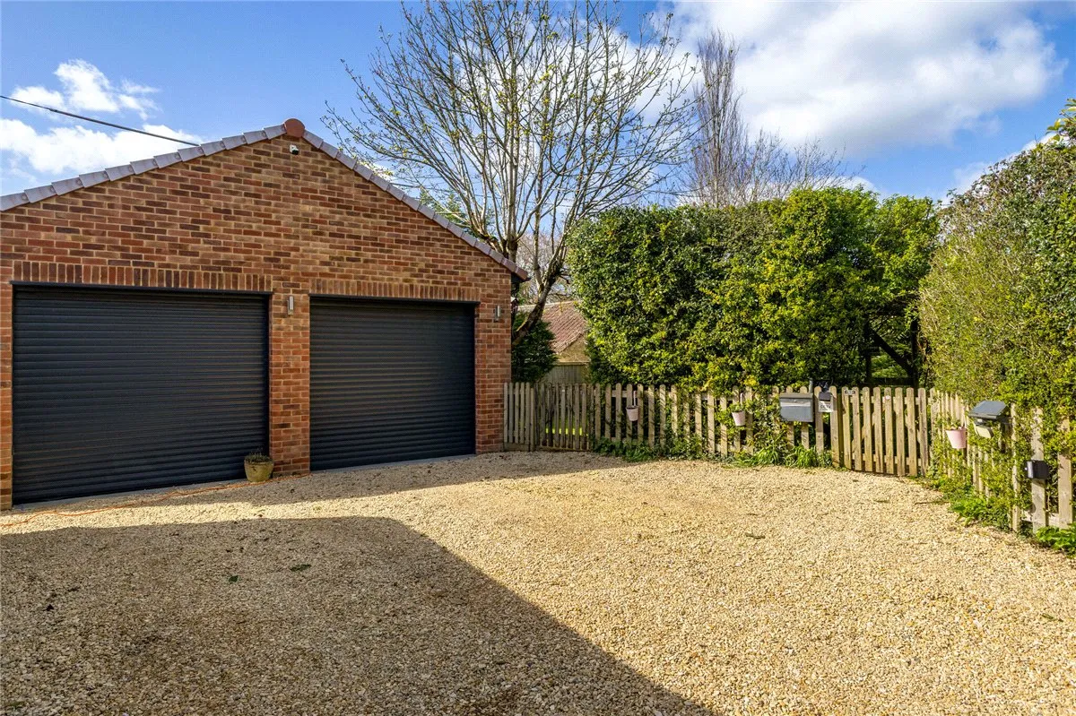 Park Lane, Cherhill, SN11, photo 14