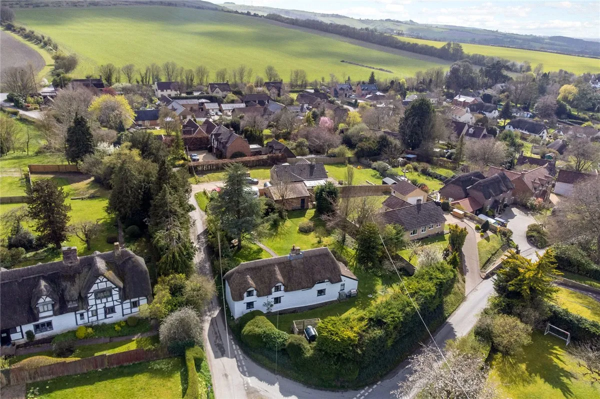 Park Lane, Cherhill, SN11, photo 8