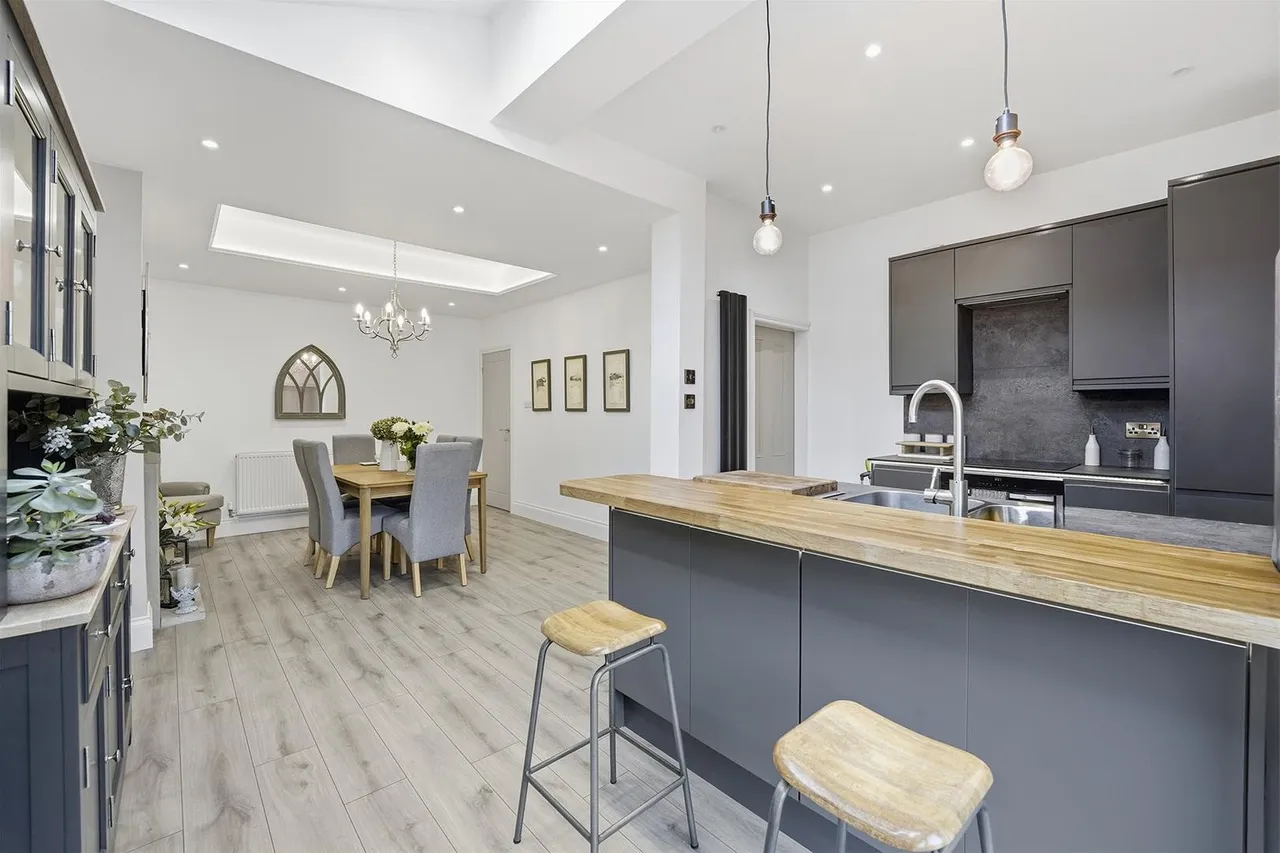 Henshall Road, Bollington, photo 11