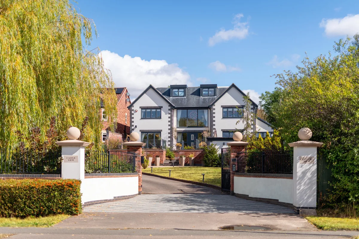 5 bed house for sale, Grantham Road, Bottesford, NG13