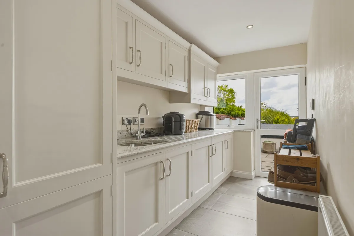 Grantham Road, Bottesford, NG13, photo 11