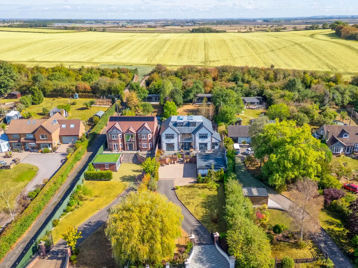 Grantham Road, Bottesford, NG13, photo 32