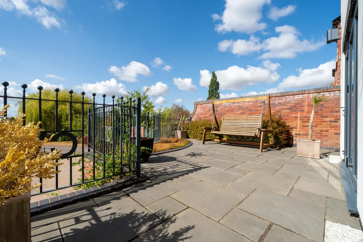 Grantham Road, Bottesford, NG13, photo 31