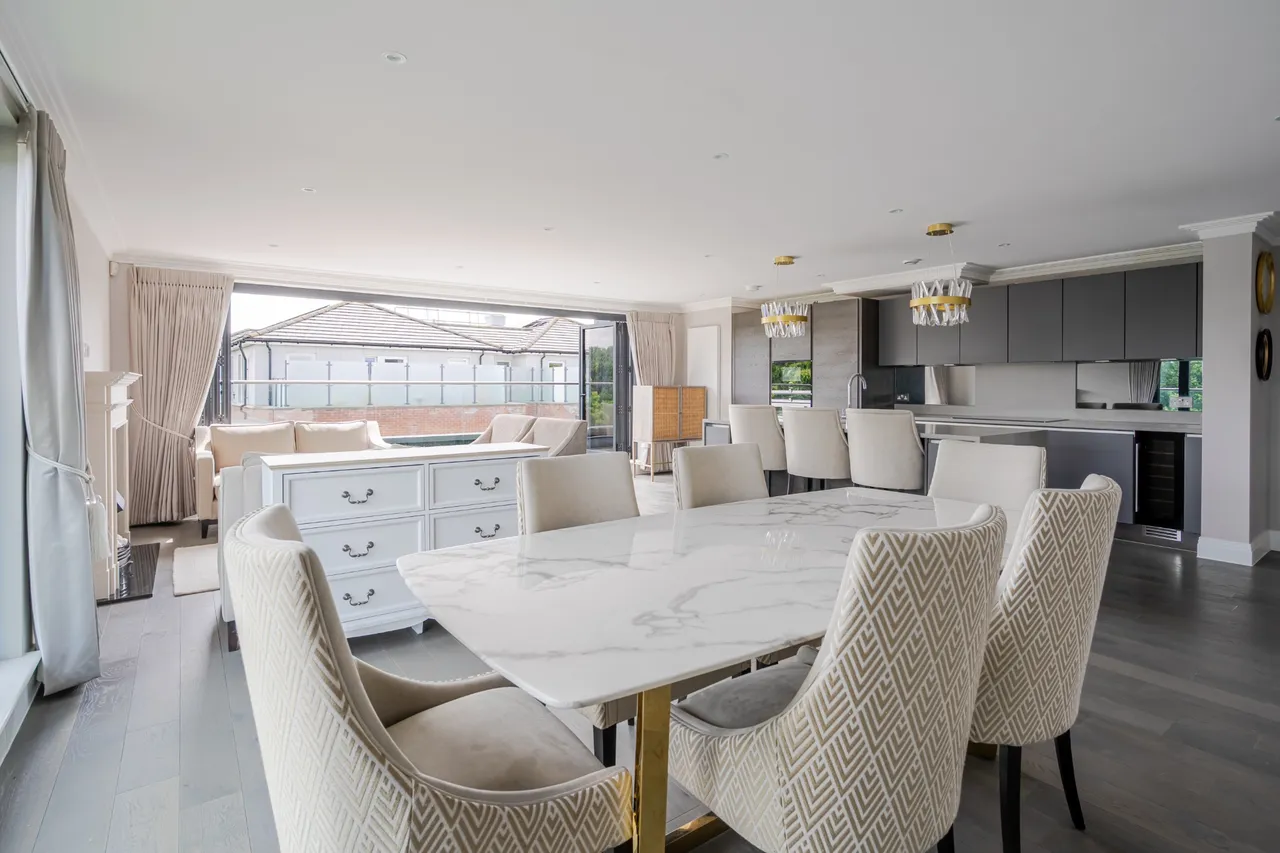 Virginia Water, Surrey, GU25 4AA, photo 2