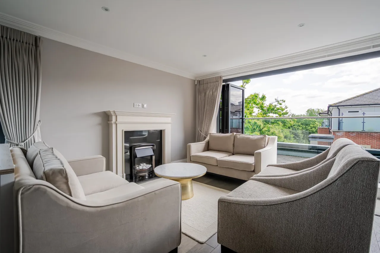 Virginia Water, Surrey, GU25 4AA, photo 6