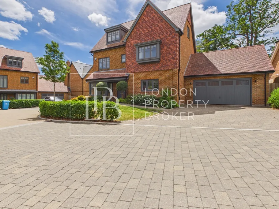 5 bed house for sale, Holly Hill Drive, Ascot, SL5