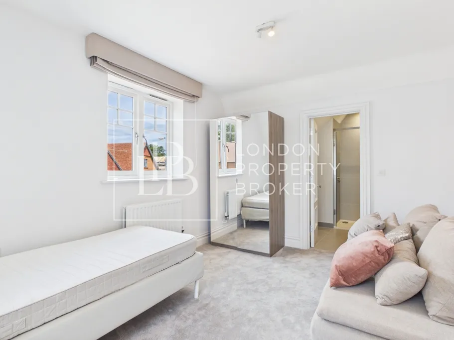 Holly Hill Drive, Ascot, SL5, photo 22