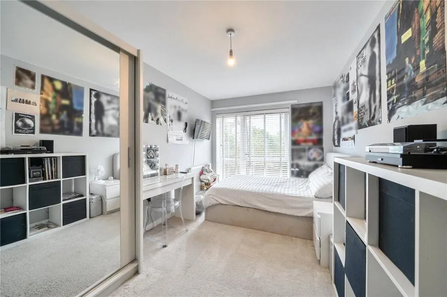 Arla Place, Ruislip, HA4, photo 6
