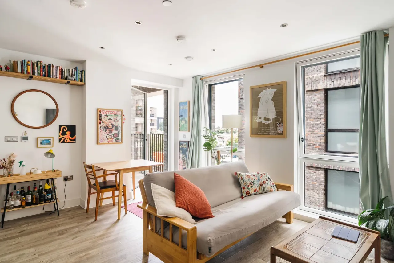 1 bed flat for sale, Rookwood Way, Murdoch Court, E3