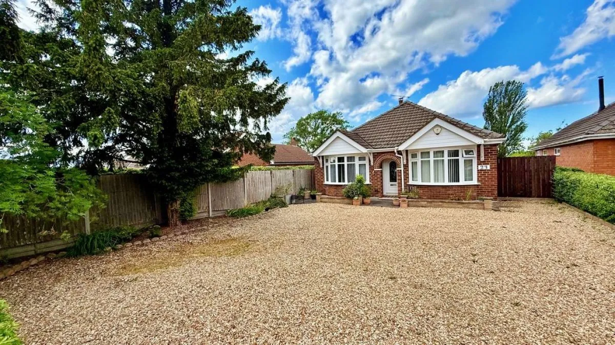 4 bed house for sale, Hawthorn Road, Cherry Willingham