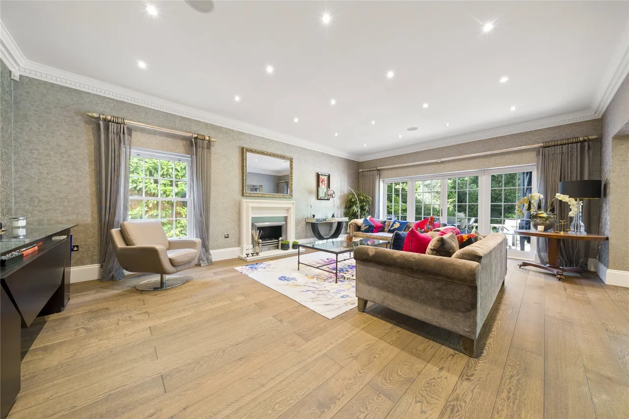 Godolphin Road, Weybridge, Surrey, KT13, photo 5