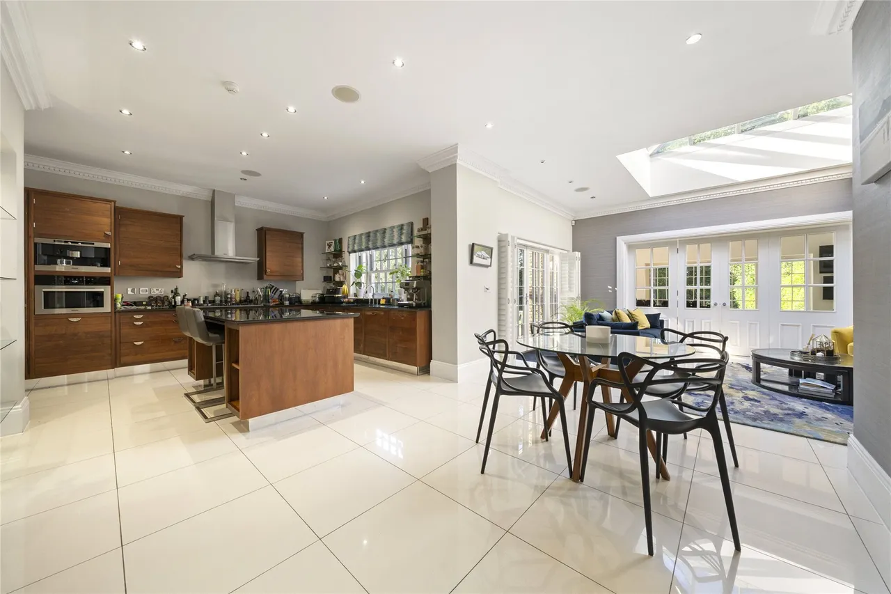 Godolphin Road, Weybridge, Surrey, KT13, photo 6