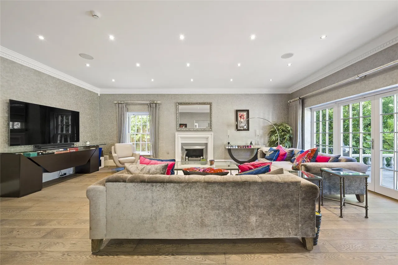 Godolphin Road, Weybridge, Surrey, KT13, photo 7