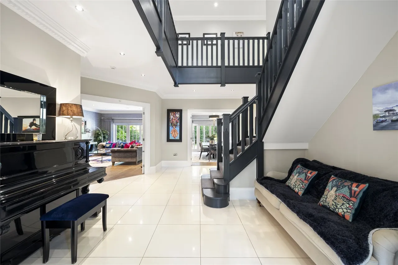 Godolphin Road, Weybridge, Surrey, KT13, photo 8