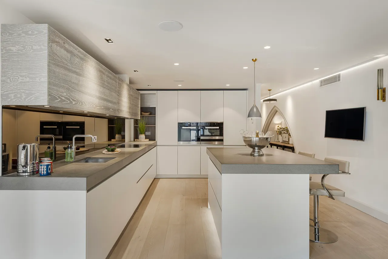 Brussels Road, Battersea, South West London, photo 9