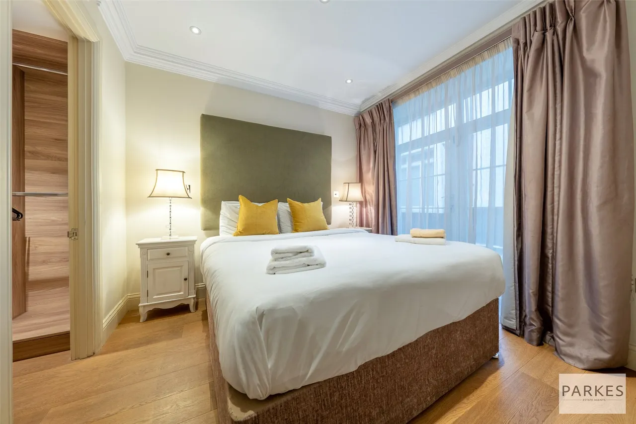 Shepherd Street, Mayfair, London, W1J 7HY, photo 5