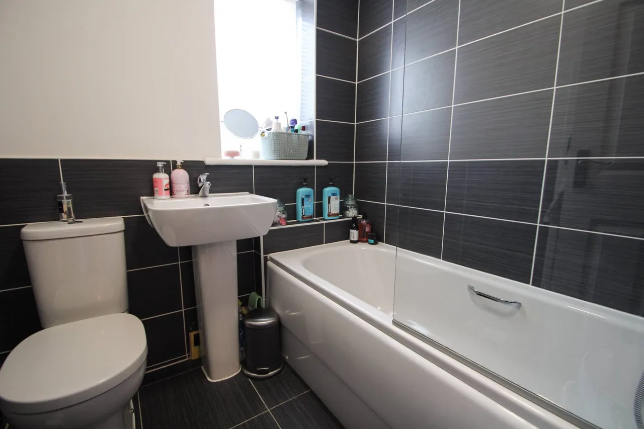 Abbey Mead Close, Dartford, Kent, photo 10