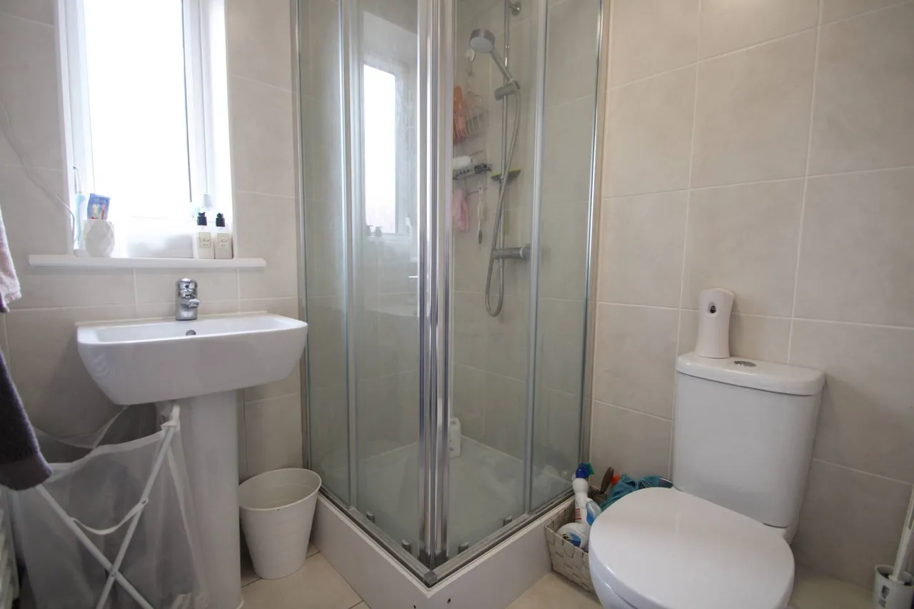 Abbey Mead Close, Dartford, Kent, photo 8