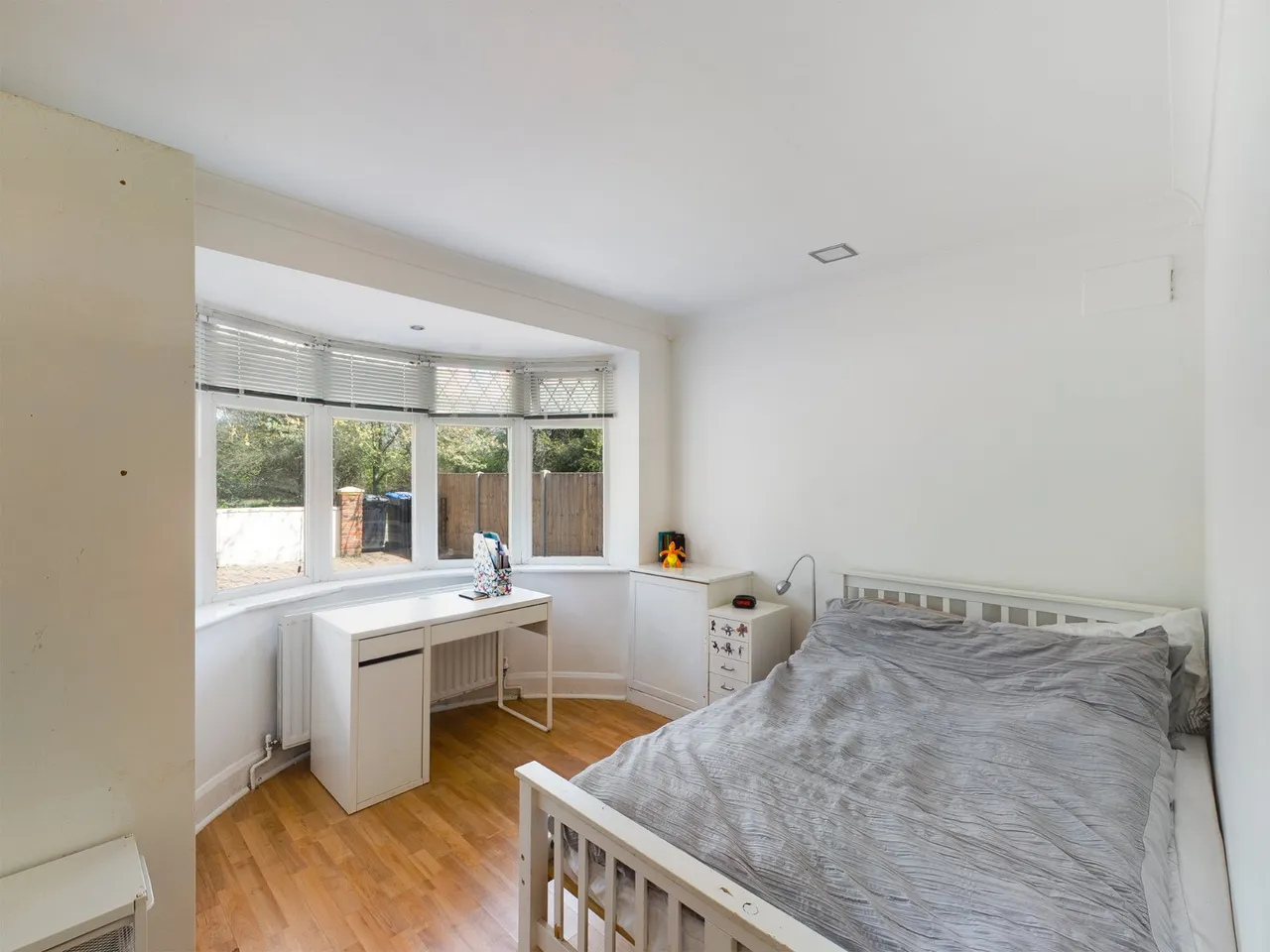 Green Lane, Chertsey, KT16, photo 4