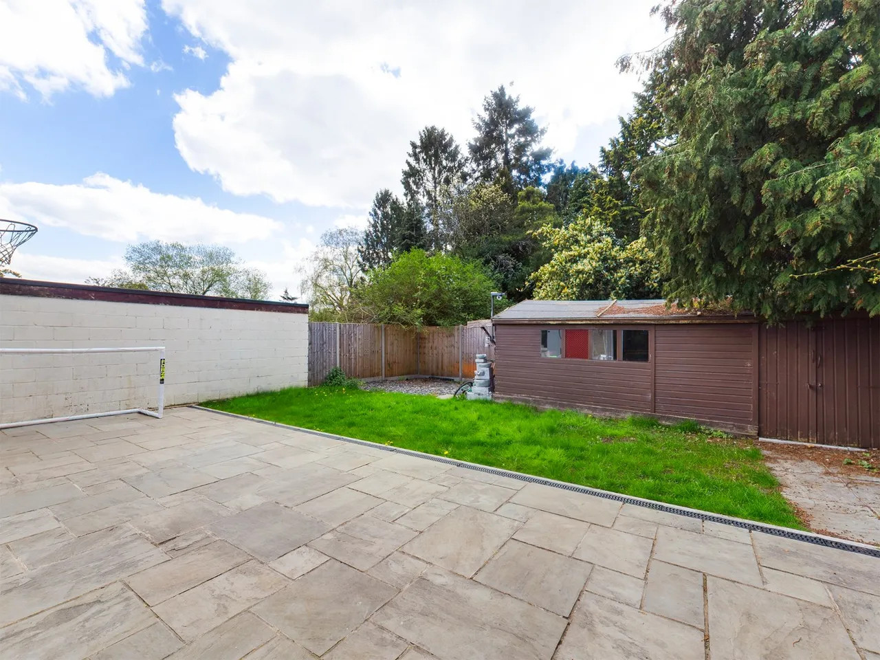 Green Lane, Chertsey, KT16, photo 8