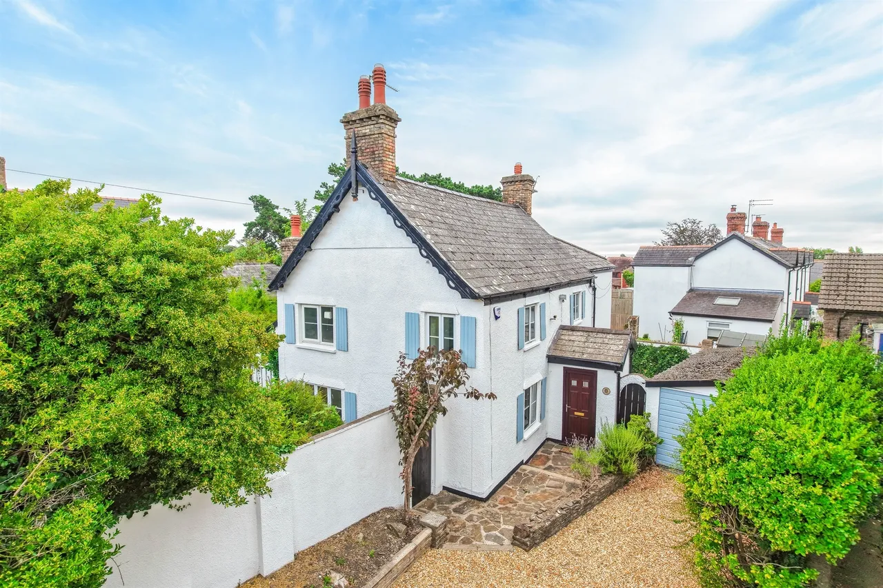 4 bed house for sale, Newport Road, Cardiff, CF3