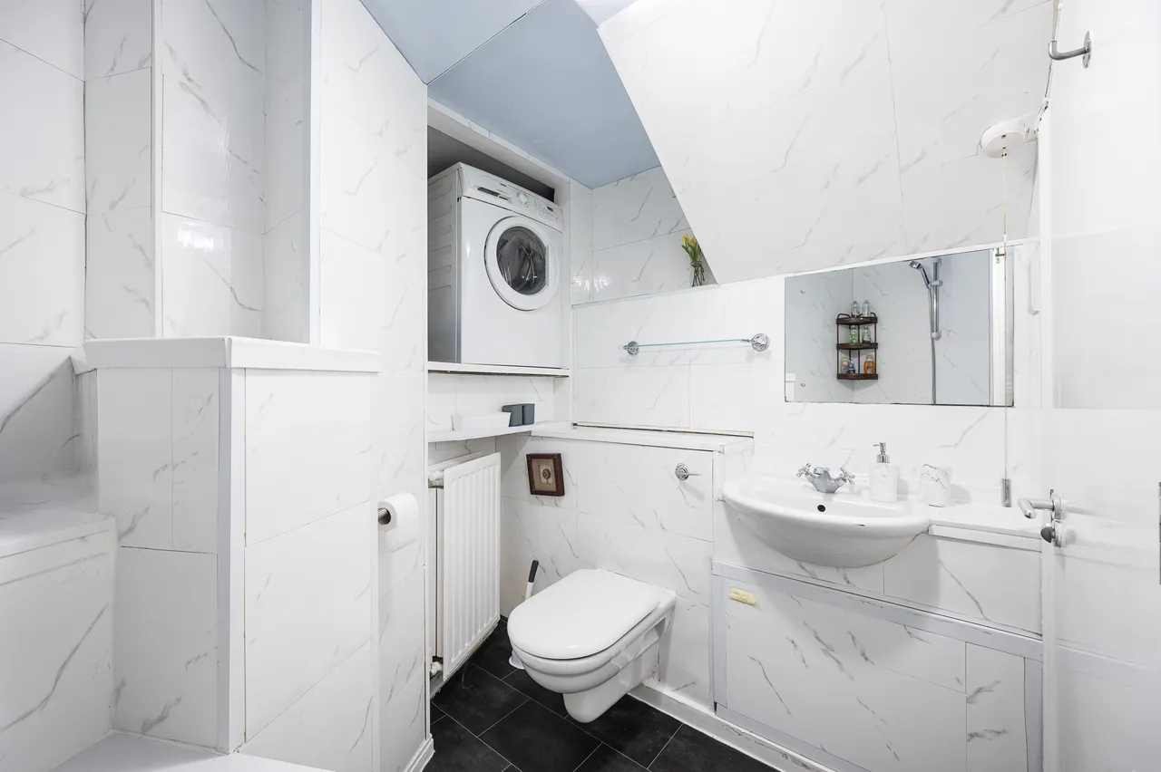 Flat C, 25 Swinton Street, London, photo 4