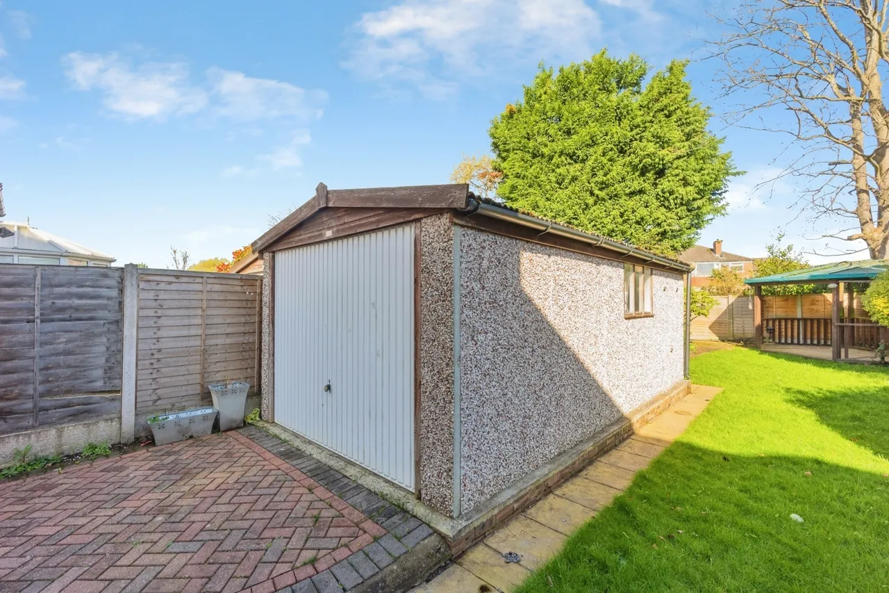 Craddock Road, Sale, Greater Manchester, M33, photo 12