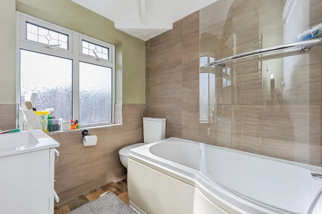 Craddock Road, Sale, Greater Manchester, M33, photo 9