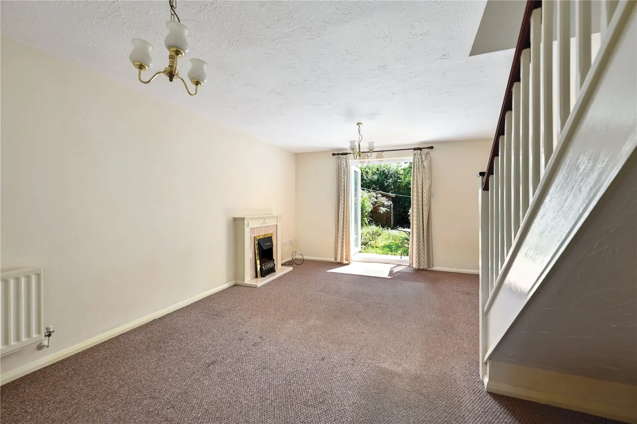 Lincoln Close, Ash Vale, Guildford, Surrey, GU12 5SU, photo 4